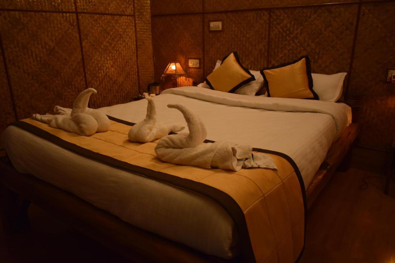 Blue Bird Resort Vijay Nagar Beach Екстериор снимка